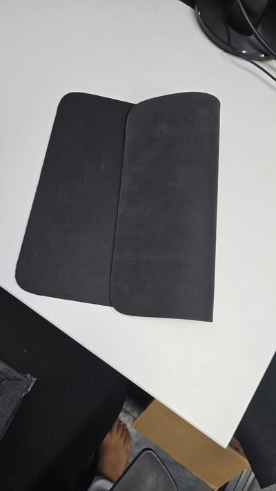 Needoora Lightweight & Washable Quick-Drying Mat – Pack of 1 (Black)