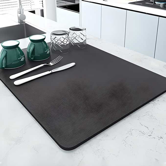Needoora Lightweight & Washable Quick-Drying Mat – Pack of 1 (Black)